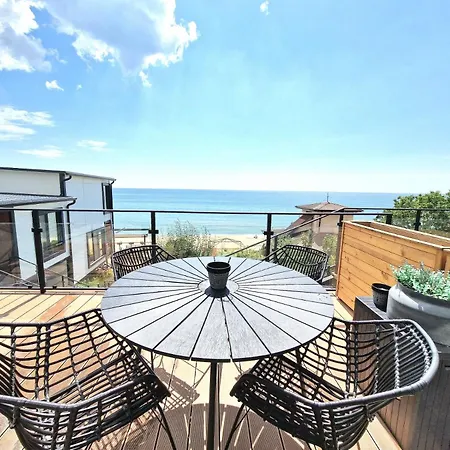 Cabacum Paradise 1 On The Seashore * Varna